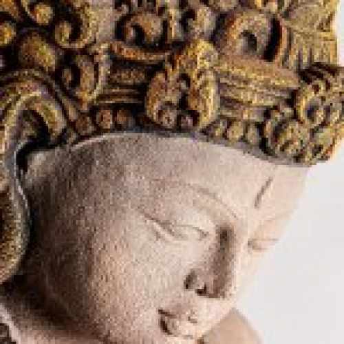 Busto balinesa