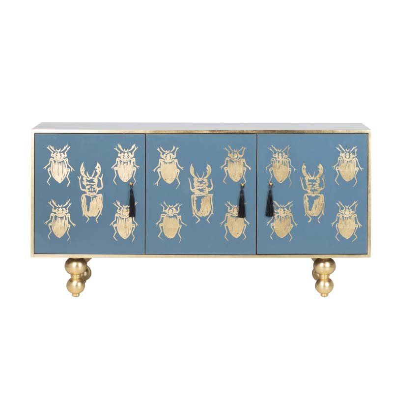 aparador pintado a mano