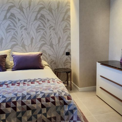 Dormitorio morado