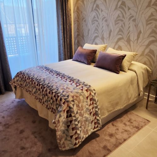 Dormitorio morado